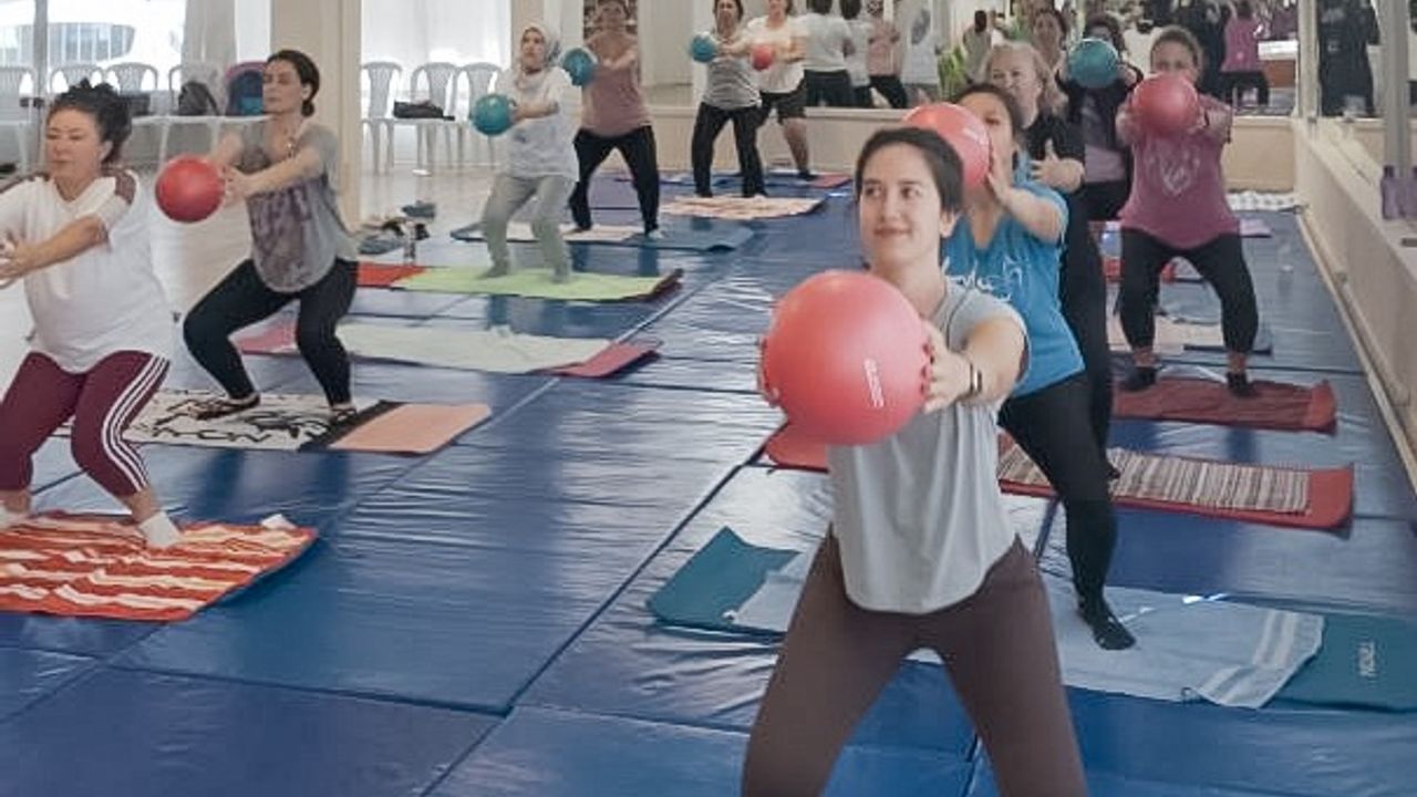 Efeler'de zumba ve halk oyunları kursları başlıyor