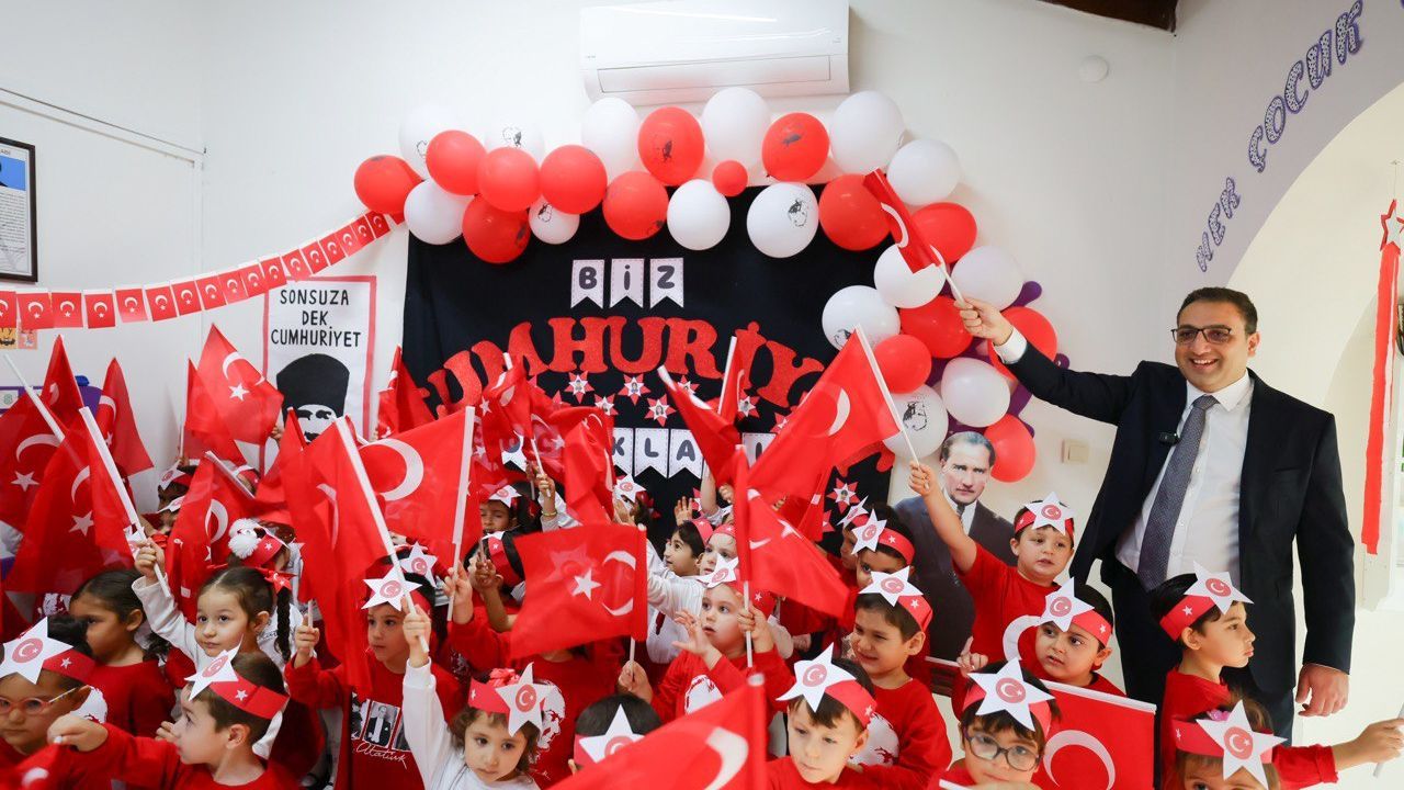 Balçova'da Cumhuriyetimizin 102. yılı etkinlikleri başladı