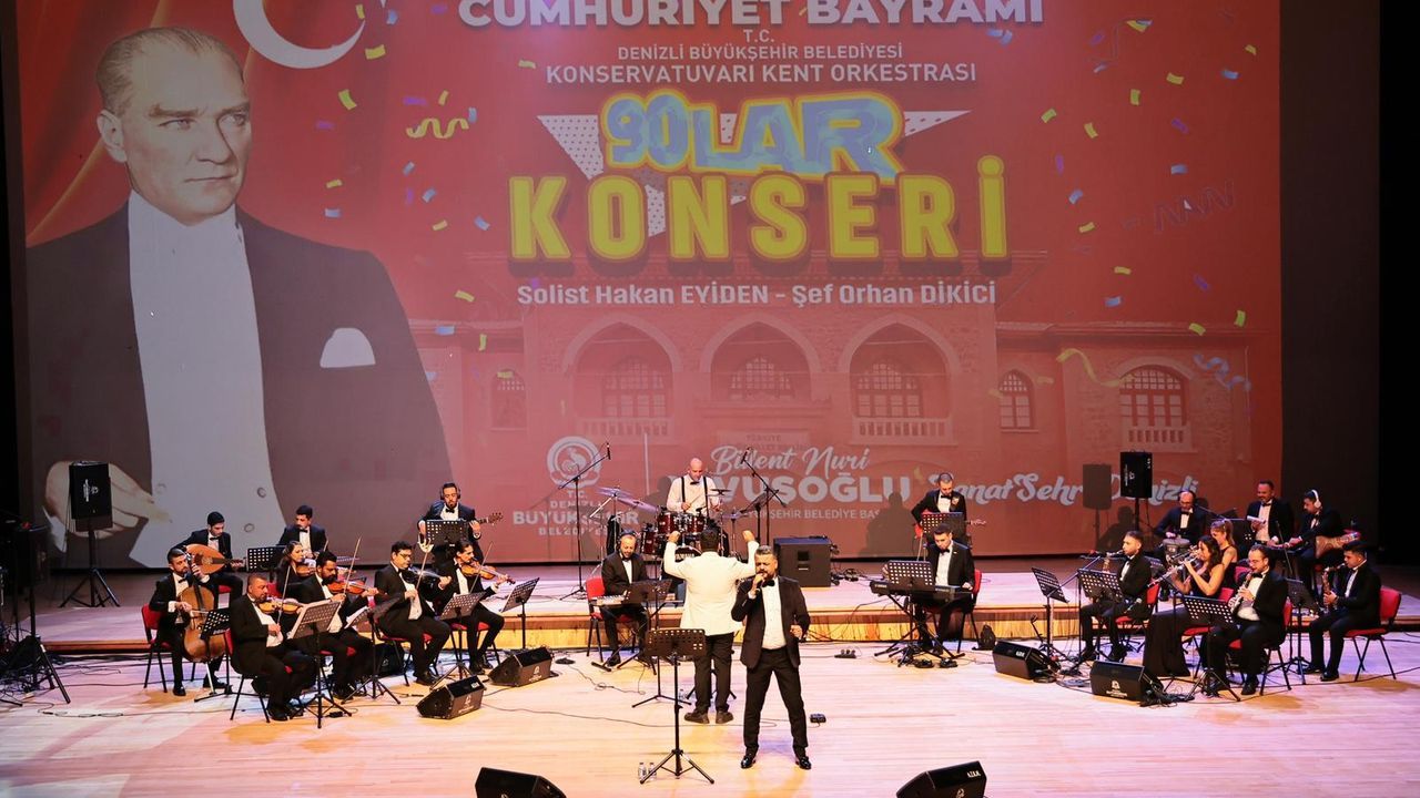 Denizli Büyükşehir'den '90'lar konseri'