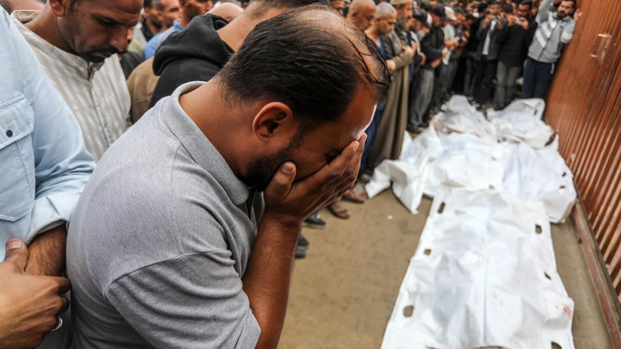 İsrail ordusu, Gazze'de yeni hava saldırılarıyla ateşkesi ihlal etti