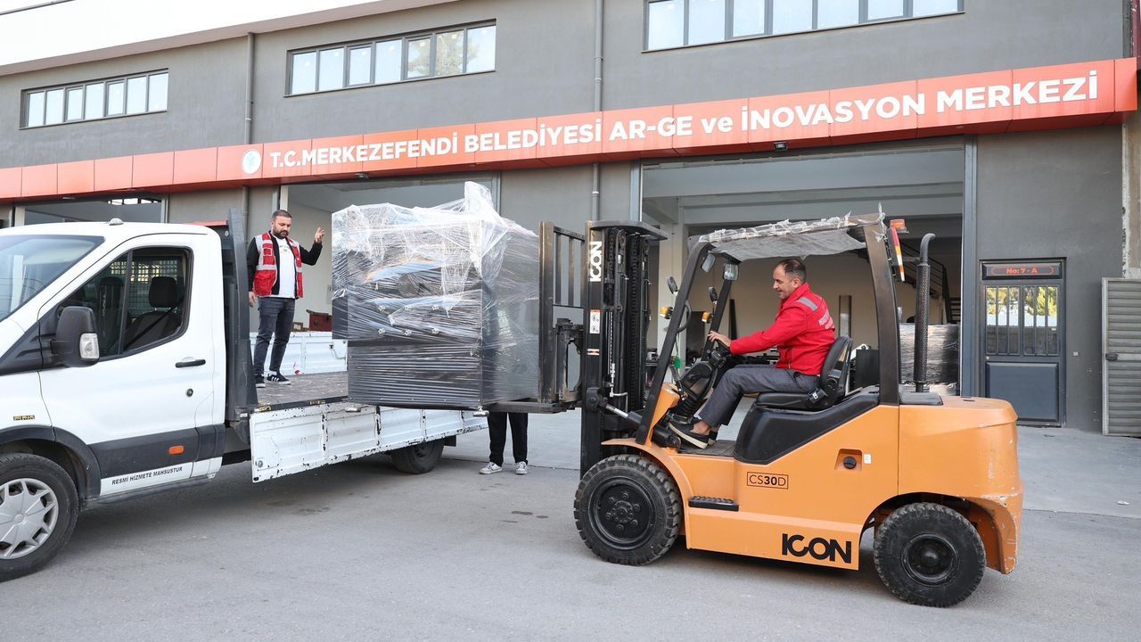 Merkezefendi'nin mama makineleri 31. durağa ulaştı