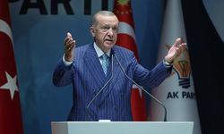 AK Parti'de 'değişim' hareketliliği: Birçok il ve ilçede istifa istenecek