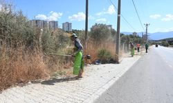Kuşadası Belediyesi görüntü kirliliğine son veriyor