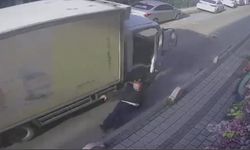 Sancaktepe’de İETT şoförü kamyonetin altında ezildi