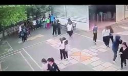 Ataşehir’de camına taş atılmasına sinirlenen kadın, okulun bahçesindeki çocuğa saldırdı