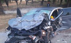 İzmir’de zincirleme trafik kazası: 5 ölü, 2 yaralı