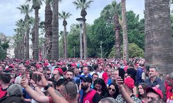 İzmir'deki grevde yeni karar: DİSK sandık kuracak