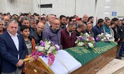 Kıvanç’ın annesi oğluyla son dansını paylaştı