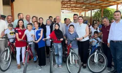 Muğla’da kitap okuyan çocuklara bisiklet hediyesi