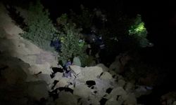 Adana’da otomobil uçuruma yuvarlandı: 5 ölü