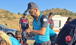 Afyonkarahisar Kocatepe’de Kontrolden Çıkan Araç Devrildi
