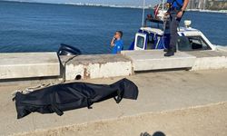 Bayraklı sahilinde erkek cesedi bulundu