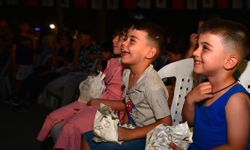 Bornova’da Yazlık Sinema Keyfi Mahallelere Taştı