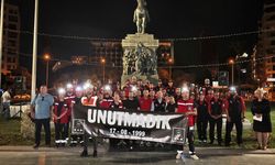Konak’ta sessiz yürüyüş