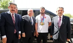 Milli Savunma Bakanı Güler, Şırnak'ta Denetimlerde Bulundu