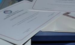 Sahte diploma çetesi  üyeleri, depremde ölenlerin yerine kayıt yapmış