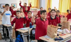 Bornova’dan öğrencilere sağlıklı beslenme desteği