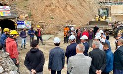 Göçükten sağ olarak kurtarılan madenci hayatını kaybetti