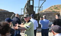 Manisalı gazi ve şehit yakınları Çanakkale'de tarihi soludu