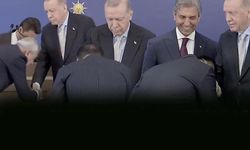 Ak Parti'ye geçen başkanlar el öpme yarışına girdi!