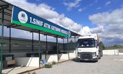 Atık ilaçlar yetkili firmaya teslim edildi, çevre korundu