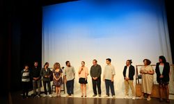 'Cambazın Cenazesi'ne Bodrum seyircisinden tam not