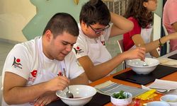 Efeler'in özel bireyleri 'Meslek Mutfağı 'nda üretimde