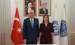 Ege Üniversitesi'nden çocuklara Storigami yöntemi