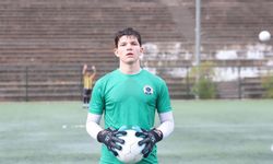 Genç Kaleci Alp Özge'ye Beşiktaş ve Göztepe Talip