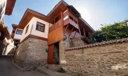 İzmir'de tarihe saygı ödülleri 21'inci kez sahiplerini buldu