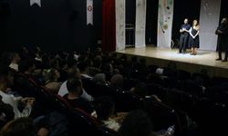 Menteşe Tiyatrosu'ndan 'Çocuk Parkı Yaraları'