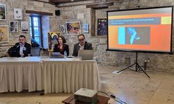 Aşık Veysel Kuşadası'nda anıldı