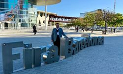 Başkan Demir 'Smart Torbalı' için Barcelona'daydı