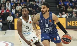 Anadolu Efes evinde Dubai'ye kaybetti