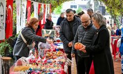 Bornova'da yılbaşı hediyelik eşya günleri