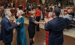 Huzurevi sakinlerinin yılbaşı coşkusu