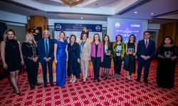 İZİKAD 6. İş Dünyası Girişimcilik Ödülleri sahiplerini buldu