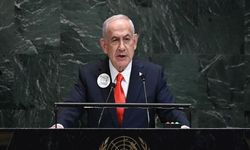 Netanyahu ilk kez hakim karşısında