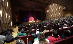 Denizli Komedi Sahnesi ikinci kez perdelerini açıyor