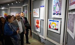 Nazım Hikmet Bornova'da barış, özgürlük ve umutla anıldı