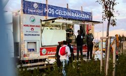 Balçova'da iftar saatinde sıcak dokunuş