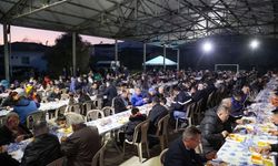Başkan Yetişkin'in iftar sofraları binlerce kişiyi ağırlıyor