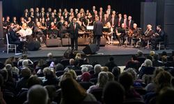 Bornova'da unutulmaz Sevgililer Günü konseri