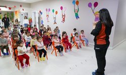 Buca'da miniklere deprem eğitimi