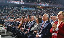 CHP kurultay davası ertelendi: Birleştirme hamlesi