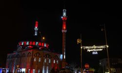 Denizli'de ramazan coşkusu ışıklarla taçlandı