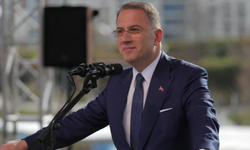 'Dört duvar sevgimizi azaltamaz'