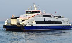 İzmir'de deniz ulaşımına hava engeli!