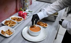 İzmir'de iftar sofrası cep yakıyor: 4 kişilik menü 930 Lirayı aştı