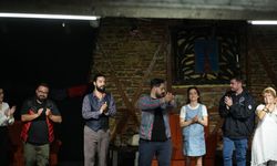 KADERE45 Küçük Bir Borç, Büyük Bir Kahkaha Fırtınası